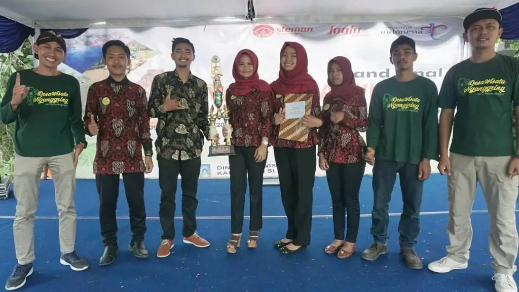 Pemuda Nganggring raih penghargaan TOP 10 Lomba Inovasi Sosial Karang Taruna DIY